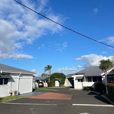 Busselton Jetty Chalets Exterior photo