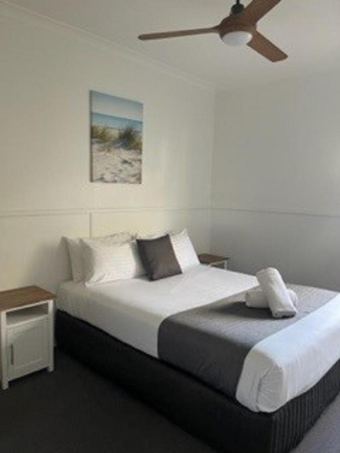 Busselton Jetty Chalets Exterior photo