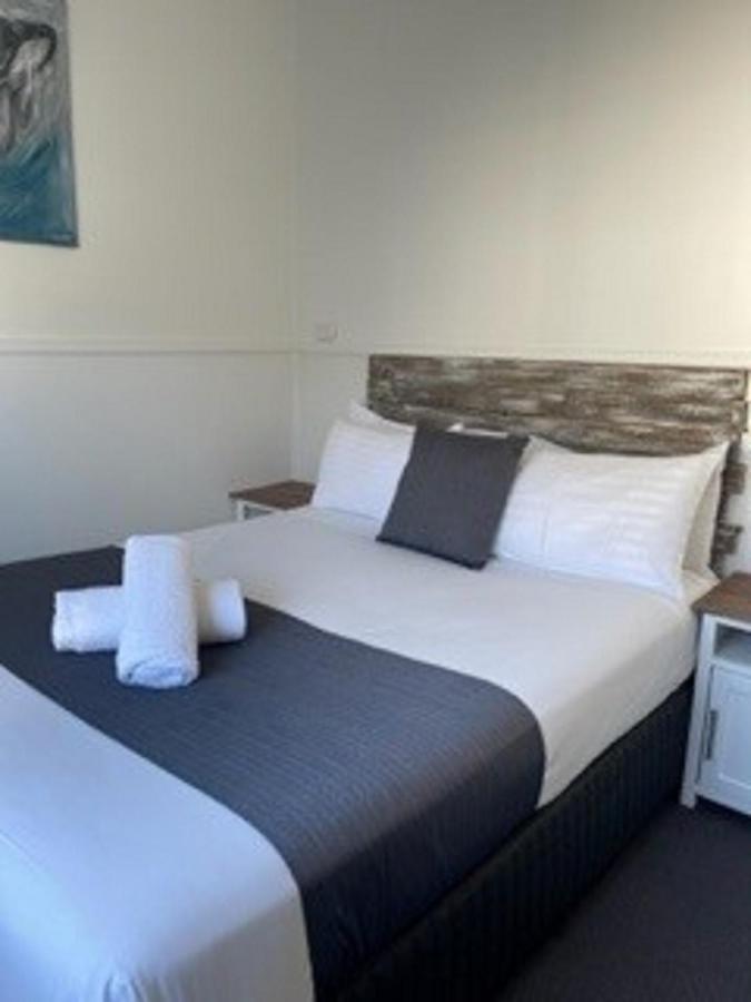 Busselton Jetty Chalets Exterior photo