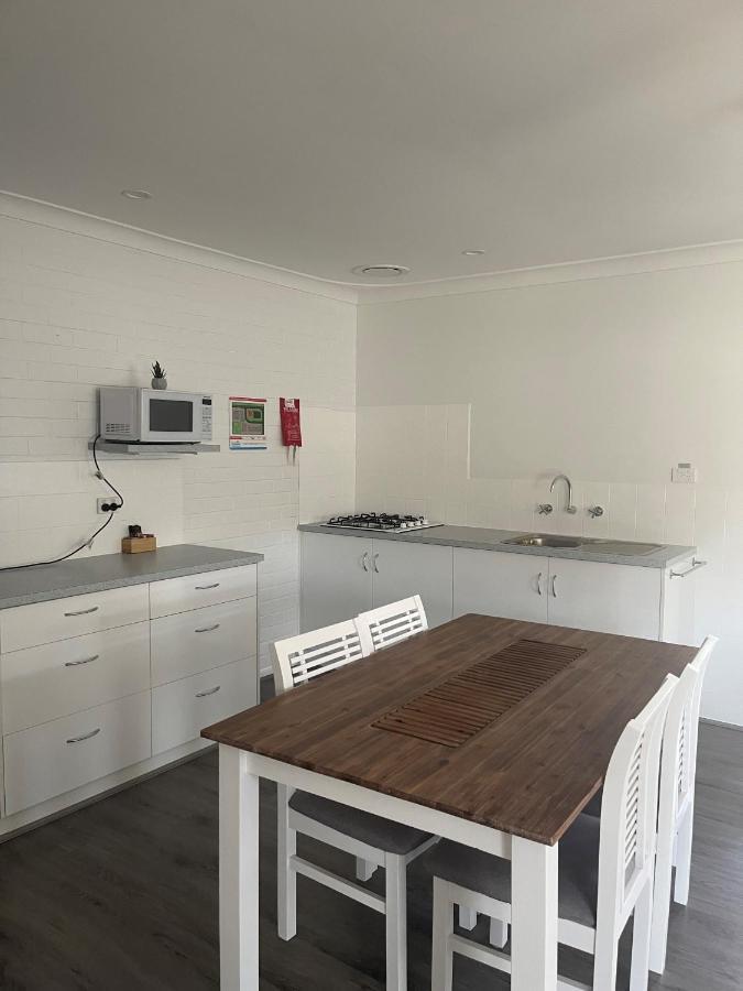 Busselton Jetty Chalets Exterior photo