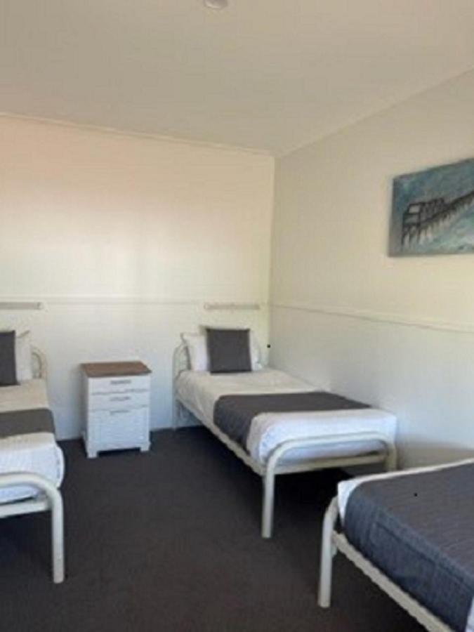 Busselton Jetty Chalets Exterior photo